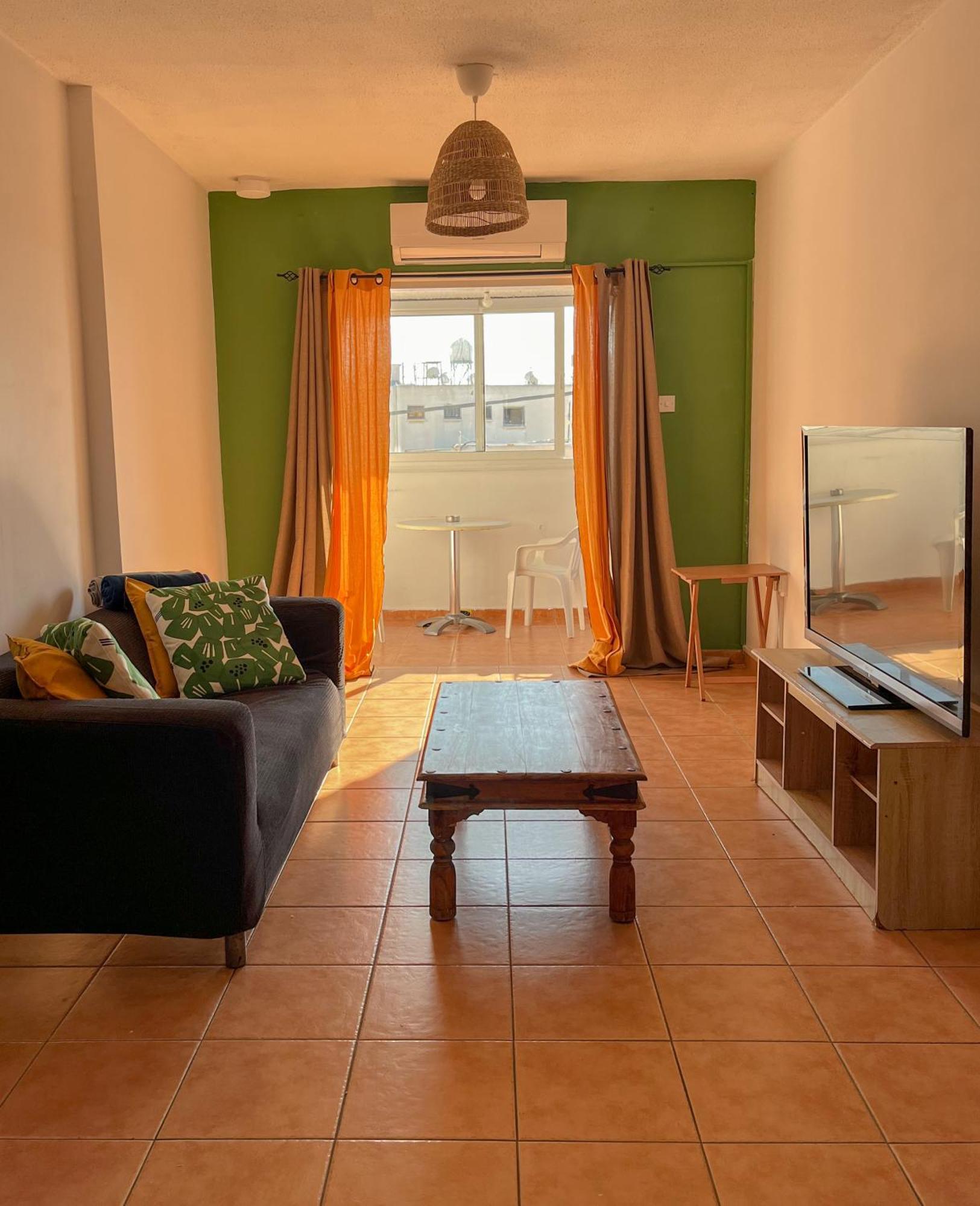 Nissus Urban Hostel Ayia Napa Exterior photo